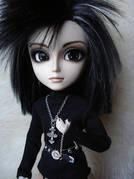 Papusa Bill - mie nu prea imi place papusa pe care am trm da - Bill Kaulitz