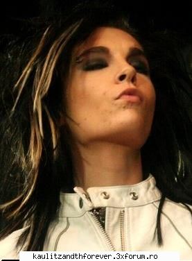 Poze cu Bill Kaulitz - alta sooooooooooooooper sweet imi place foarte - Bill Kaulitz