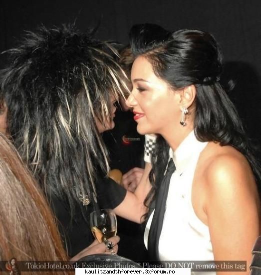 Poze cu Bill Kaulitz - mai fato lasa-ma in papuci mei - Bill Kaulitz