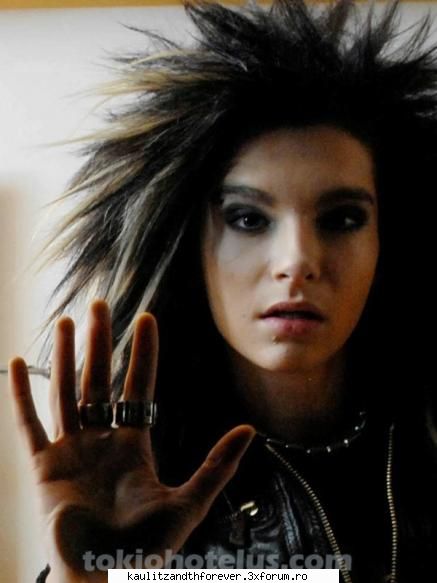 super :nebun:  :nebun:  :nebun:  :nebun: poze cu bill kaulitz