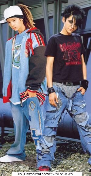 Poze cu gemenii Kaulitz - erau mai micutzi - Gemenii kaulitz