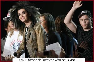 id-iuri - Love Tokio hotel vreti sa vb cu mn dati add la - ID-uri de messenger....